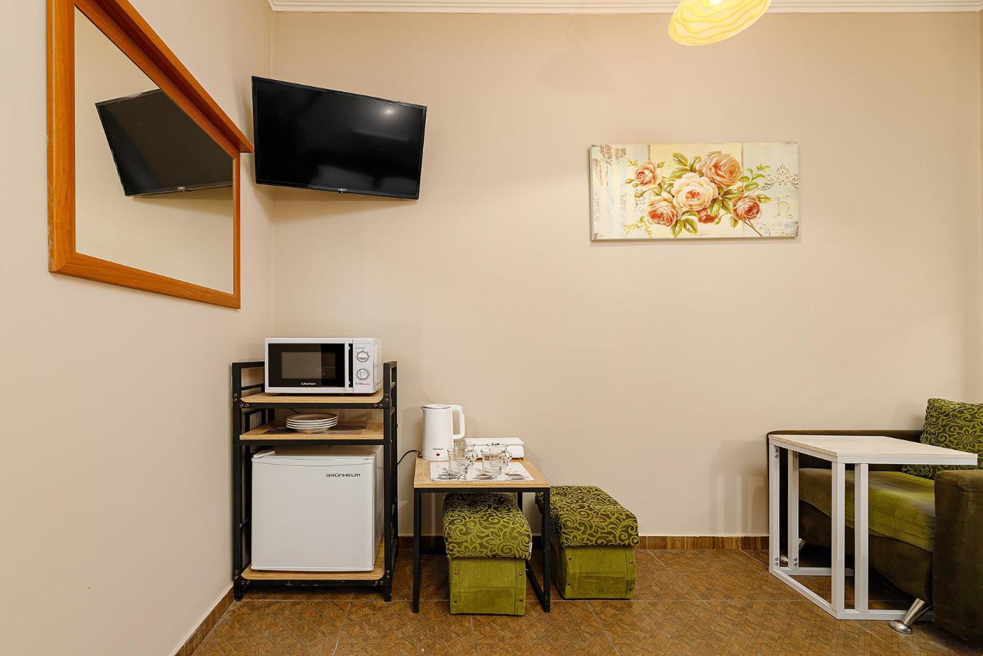 Hotel Kaiser Econom Lviv Extérieur photo