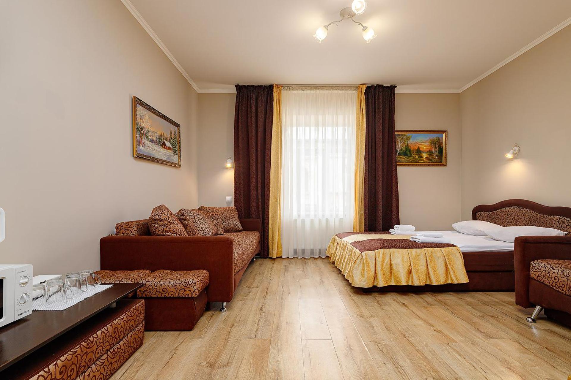 Hotel Kaiser Econom Lviv Extérieur photo