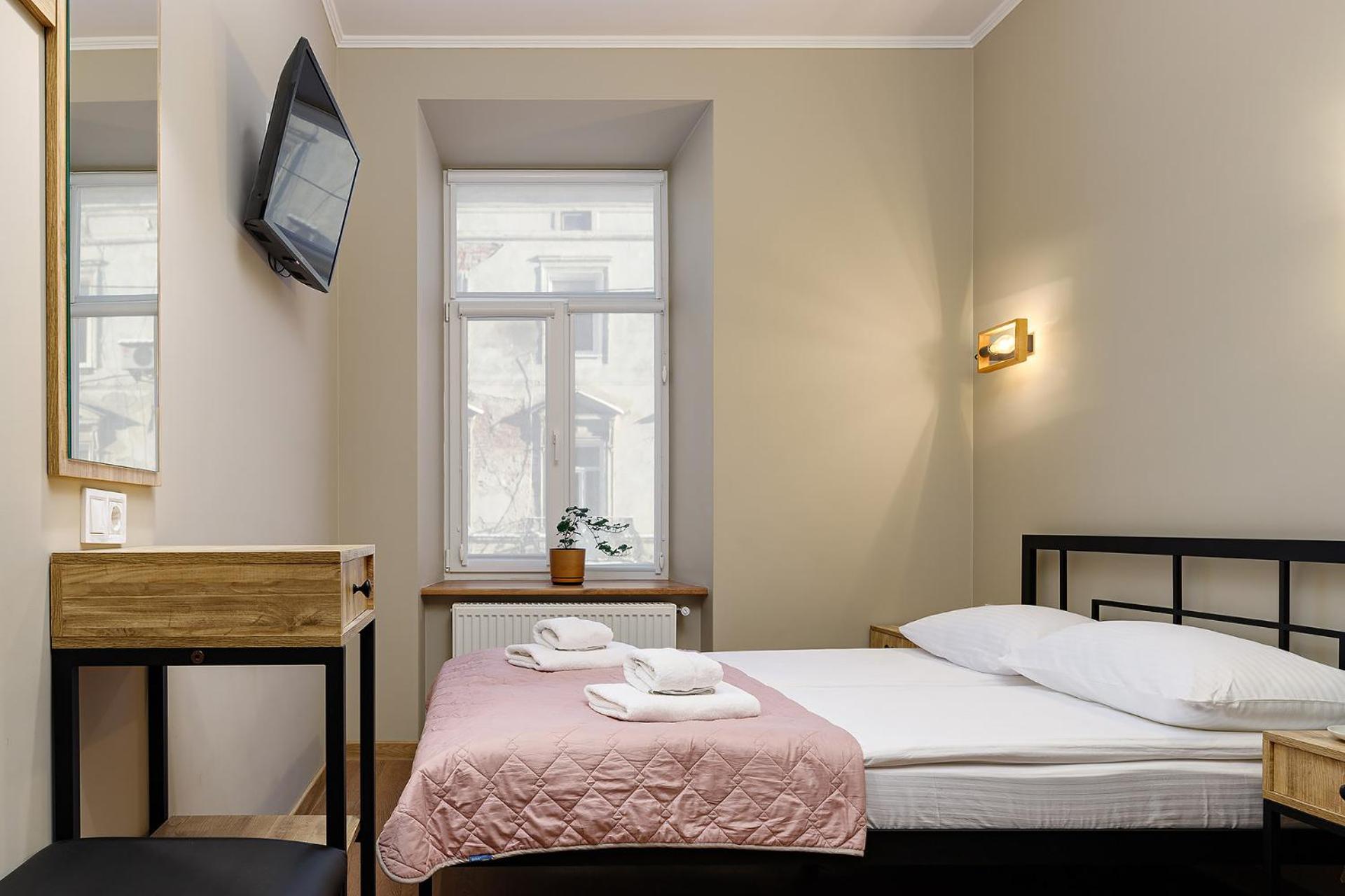 Hotel Kaiser Econom Lviv Extérieur photo
