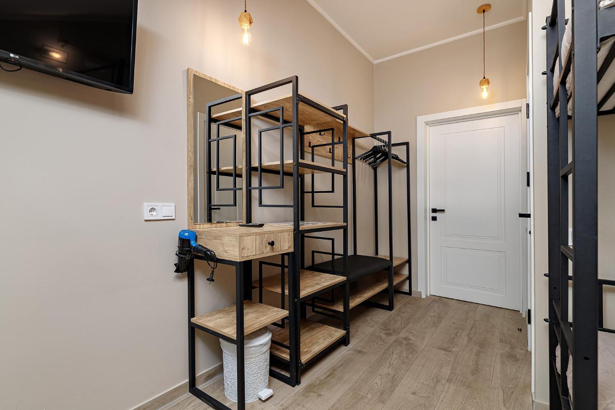 Hotel Kaiser Econom Lviv Chambre photo