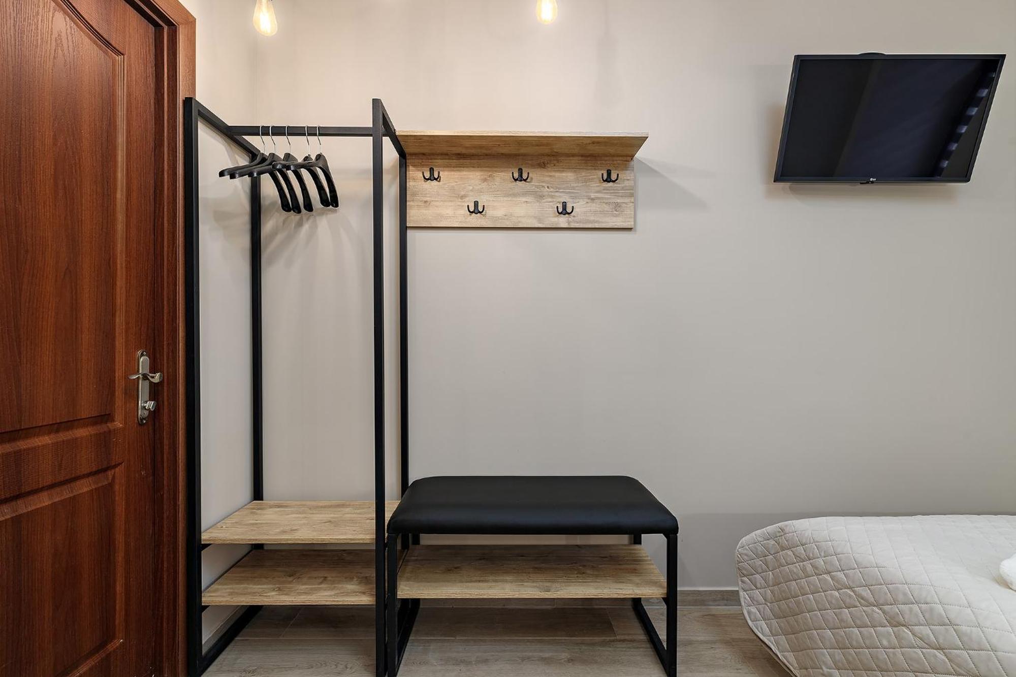 Hotel Kaiser Econom Lviv Chambre photo